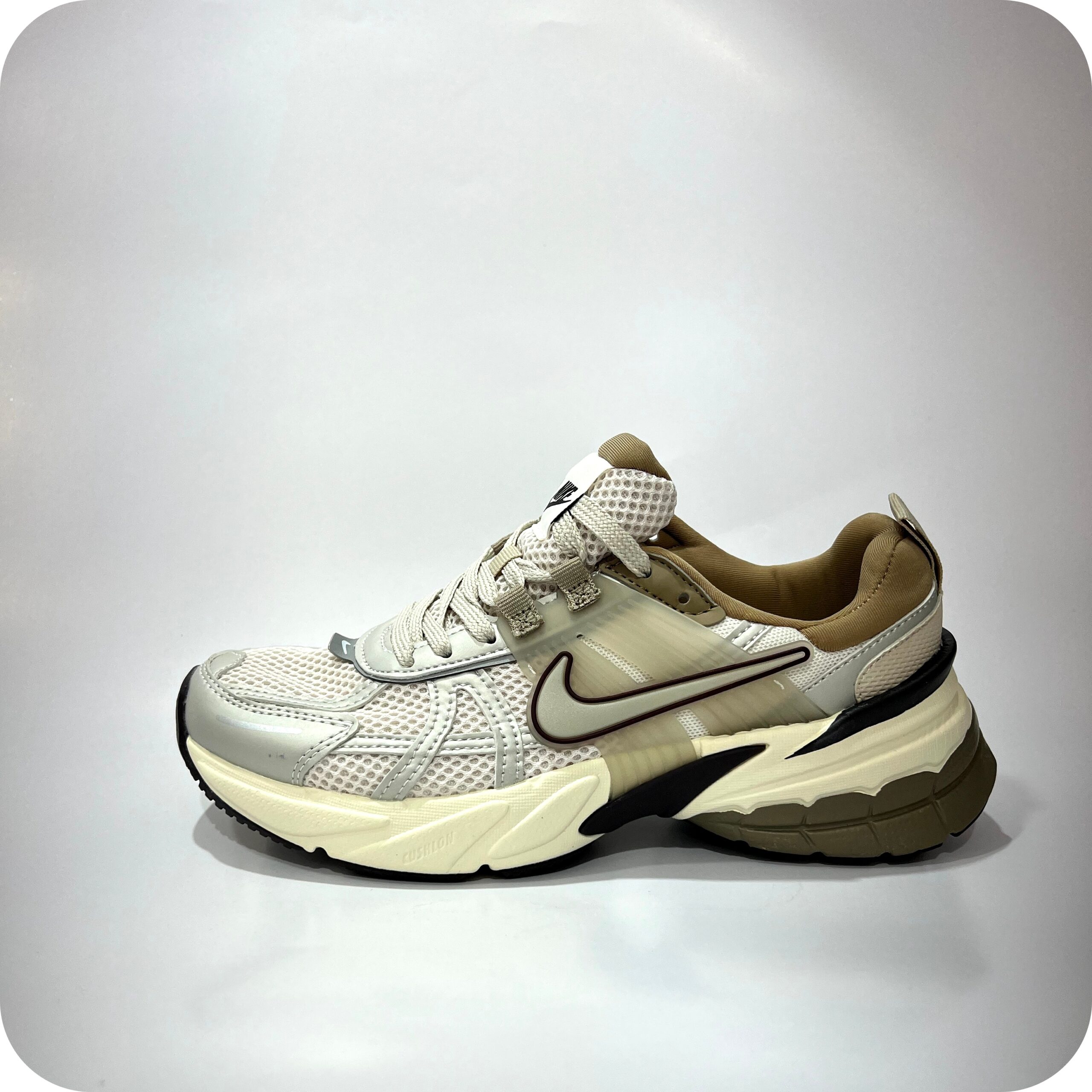 نایکی مدل v2 کرم قهوه‌ای